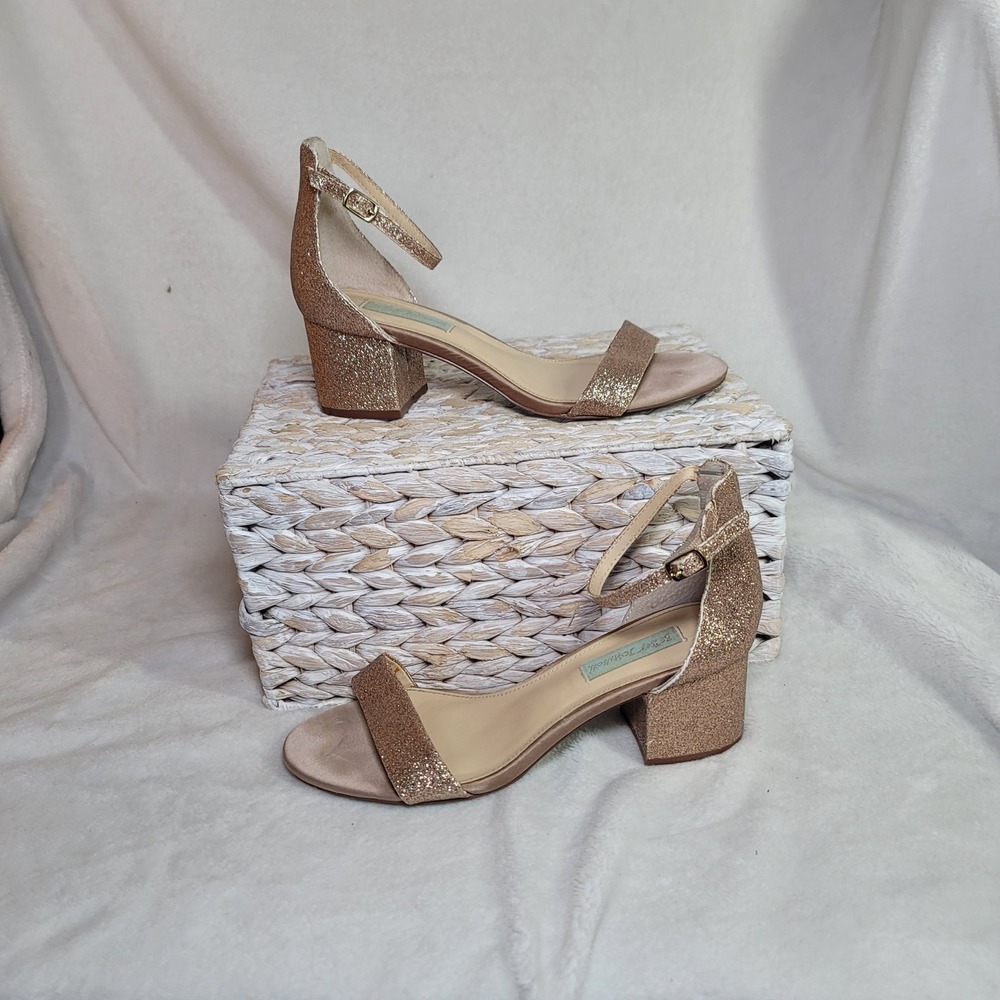 Betsey Johnson Rose Gold Bling‎ Heels Wedding Special Occasion Pink Size 8.5